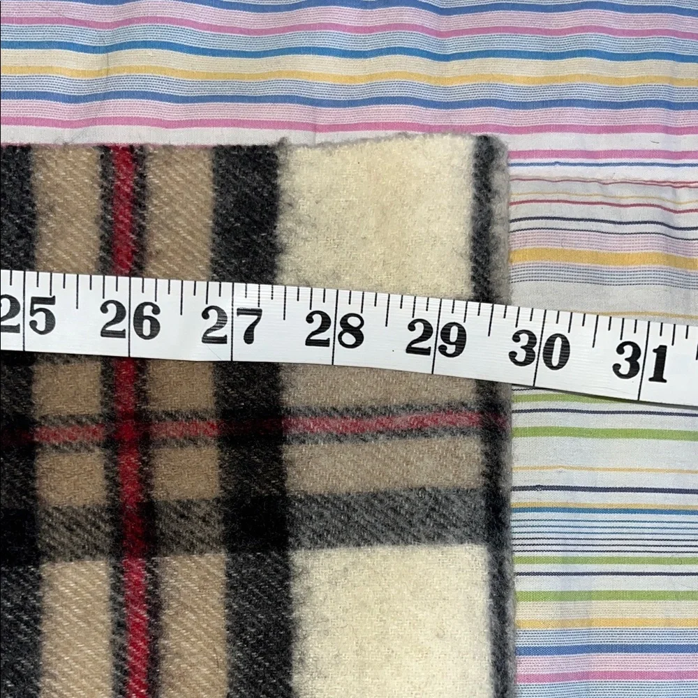 Royal Mile Woolen Mill stylish plaid